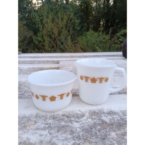 Vintage Corelle Butterfly Gold Set - Picture 1 of 3